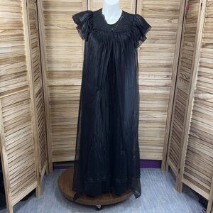 Hanson Kickernick Elegant Black Nightgown And Gilead Lightweight Robe Set Size L